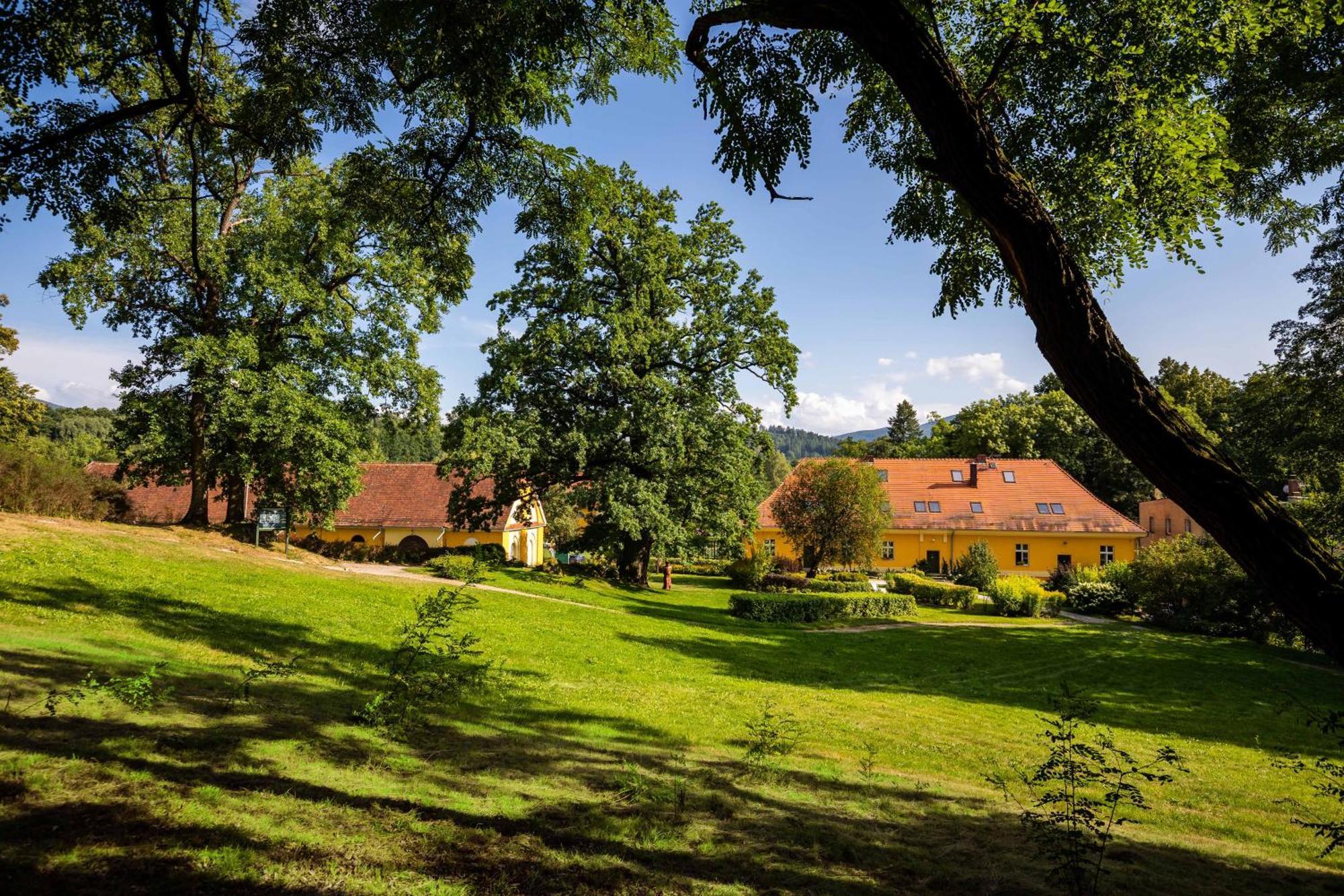 Apartamenty Ornamental Farm Bukowiec Bukowiec  Zewnętrze zdjęcie